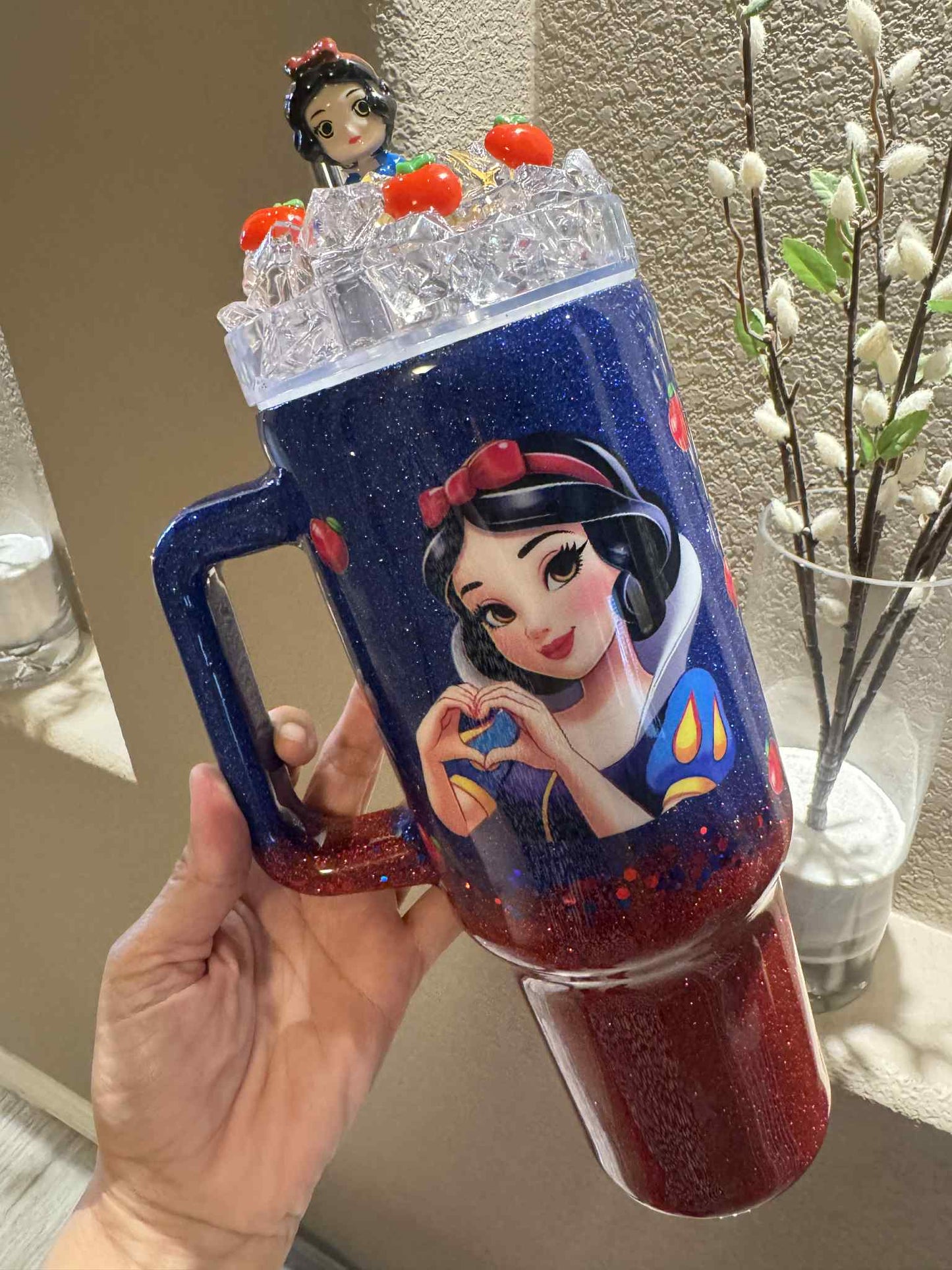 40oz Snow White Glitter Tumbler