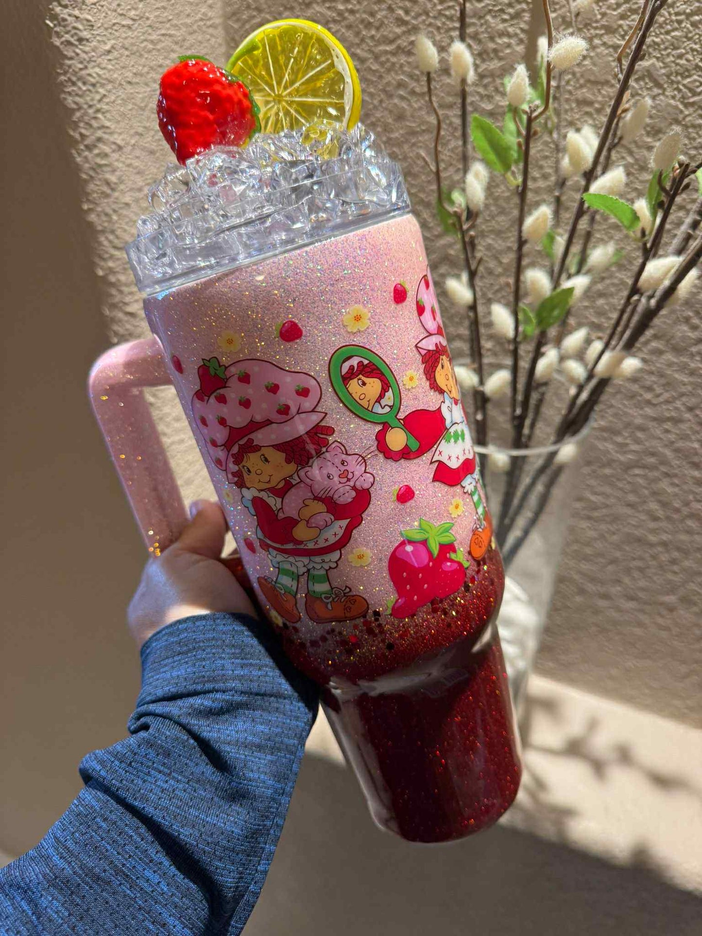 40oz Strawberry Shortcake Glitter Tumbler
