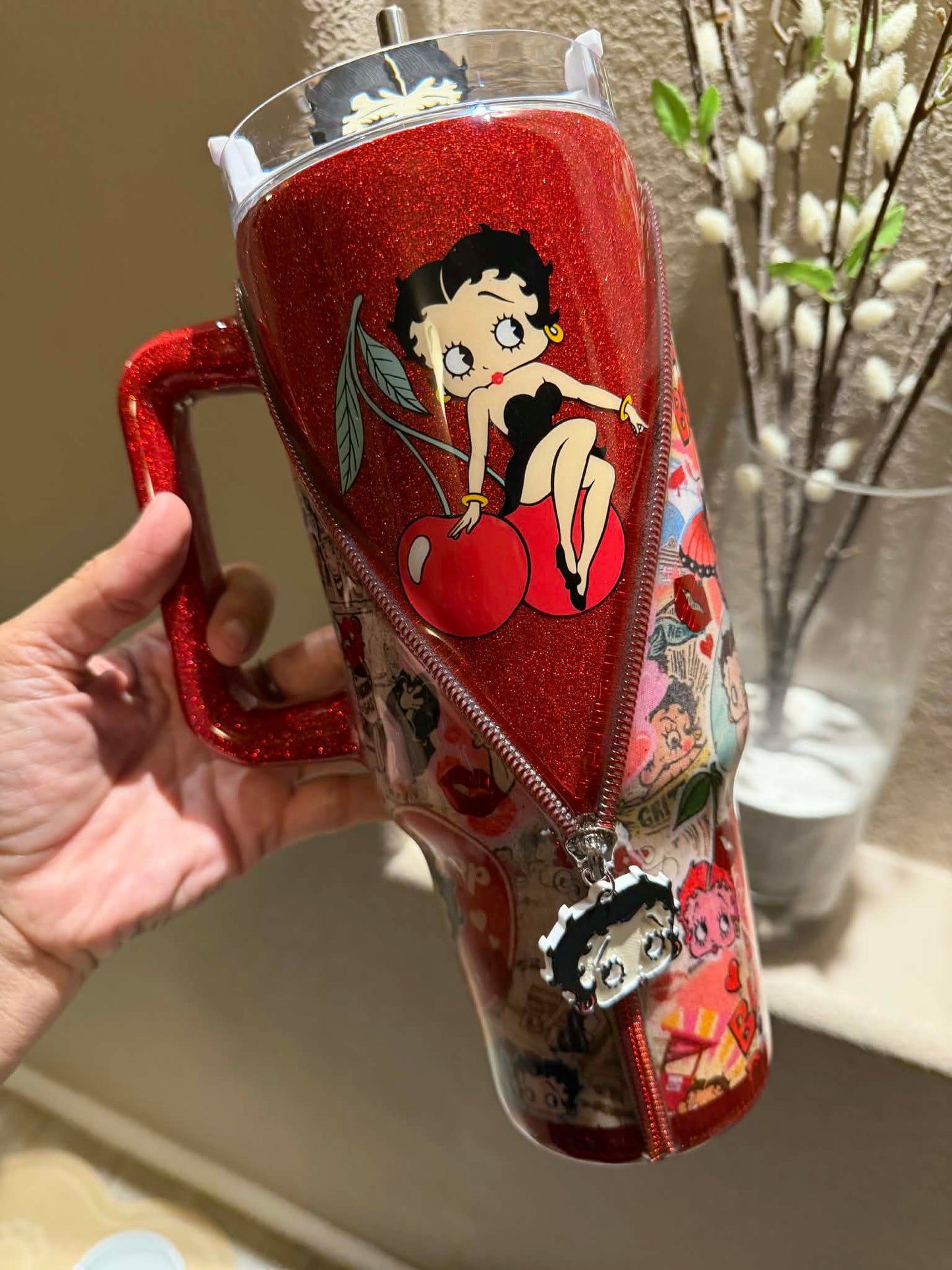 40oz Betty Boop Themed Tumbler