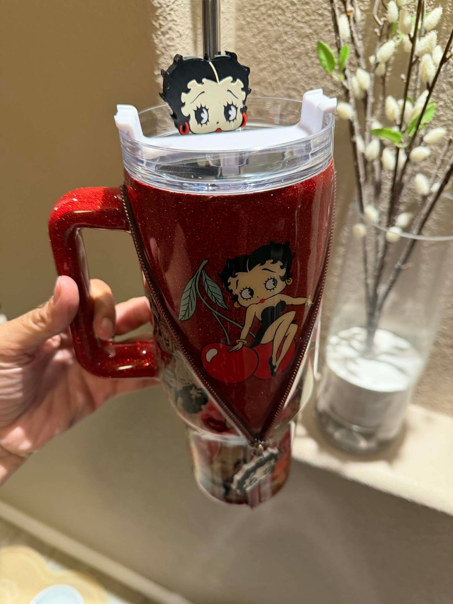 40oz Betty Boop Themed Tumbler